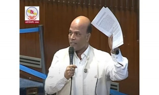 शरणार्थी प्रकरणमा निर्णय गर्ने प्रधानमन्त्रीलाई पनि तत्काल समातियोस् : अमरेशकुमार सिंह