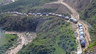 बञ्चरेडाँडामा फोहोर फाल्न स्थानियको अबरोध,पुनःह उपत्यकामै थुप्रियो फोहोर