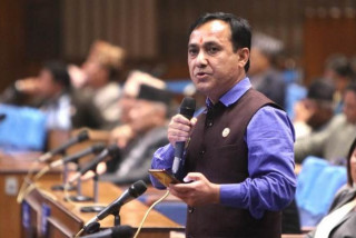 सरकारले अपराधीलाई माफि दिनेजस्ता सयौं गल्ती गरेको छ : विश्वप्रकाश शर्मा