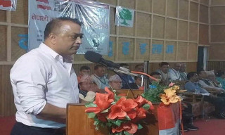 गगनको गर्जन : ‘भ्रष्ट्राचारी प्रधानमन्त्री होस कि पूर्वप्रधानमन्त्री कार्वाही हुर्नै पर्छ’