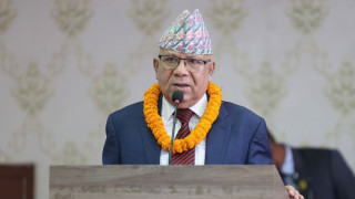 माधव नेपालको गुनासो-ओलीले सर्वदलीय बैठकमा पनि हामीलाई निषेध गरे 