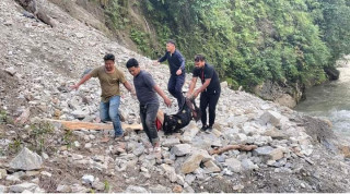 पहिरोमा परेर रोल्पामा एक जनाको मृत्यु