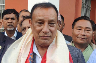 कोशी प्रदेशका मुख्यमन्त्री उद्धव थापा पदमुक्त