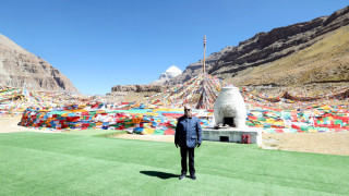 मानसरोवर पुगे प्रधानमन्त्री प्रचण्ड