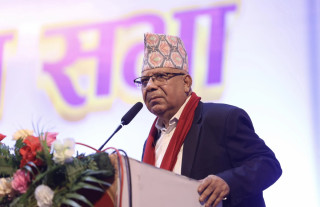 देश र जनताको हितका निम्ति पार्टी अग्रपंक्तिमा उभिन्छ: माधव नेपाल