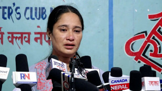 आममाफी पाएका रिगलविरुद्ध पीडित परिवारले हाल्यो सर्वोच्चमा रिट , न्याय मरेको मृतक चेतनकी श्रीमतीको गुनासो(खासखबर)