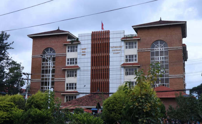 ६० किलो सुन प्रकरणमा प्रतिवादीतर्फका कानुन व्यवसायीको बहस पूरा