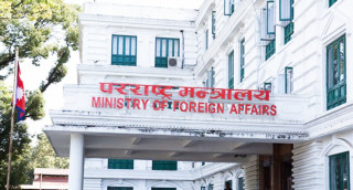 नेपालको कुटनीतिक क्षेत्रमा अन्तर्राष्ट्रिय दबाब र प्रभावको जोखिम, सत्ता फेरिएसँगै शासकहरुको रङ फेरिने चलन घातक (खास खबर)