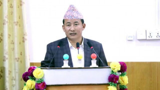 माओवादीका आङ्बोलाई कोशीको मुख्यमन्त्री बनाउने सत्ता गठबन्धनको निर्णय