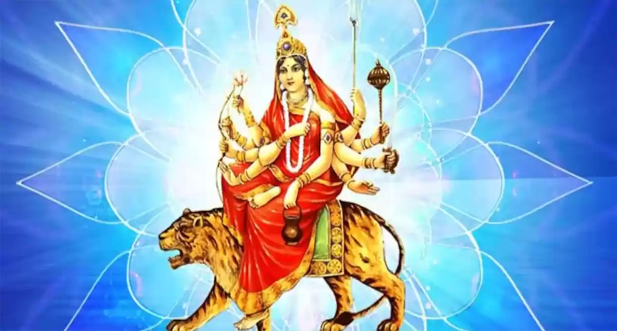 बडादशैंको तेस्रो दिन आज चन्द्रघण्टा देवीको पूजाआरधना गरेर मनाइँदै