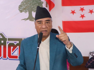 कांग्रेसका सांसदहरुले १५ दिनको तलब भूकम्पपीडितलाई दिने
