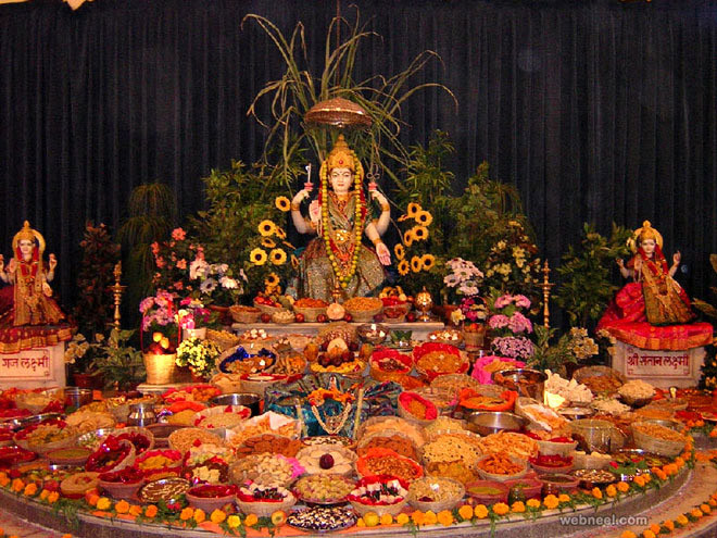 तिहारको दोस्रो दिन आज ऐश्वर्य, धनधान्य र सम्पन्नताकी देवी लक्ष्मीको पूजाआराधना गरी मनाइँदै, उज्यालोबाट लक्ष्मी प्रशन्न हुने मान्यता(खासखबर)