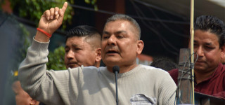 प्रचण्डजी, आत्मसमर्पण गर्नुहोस्: दुर्गा प्रसाईँ