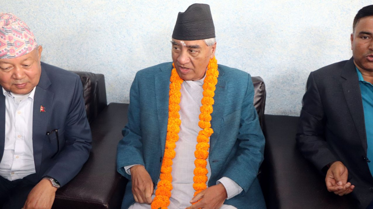 कसैले चाहेर राजतन्त्र फर्किँदैन : सभापति देउवा