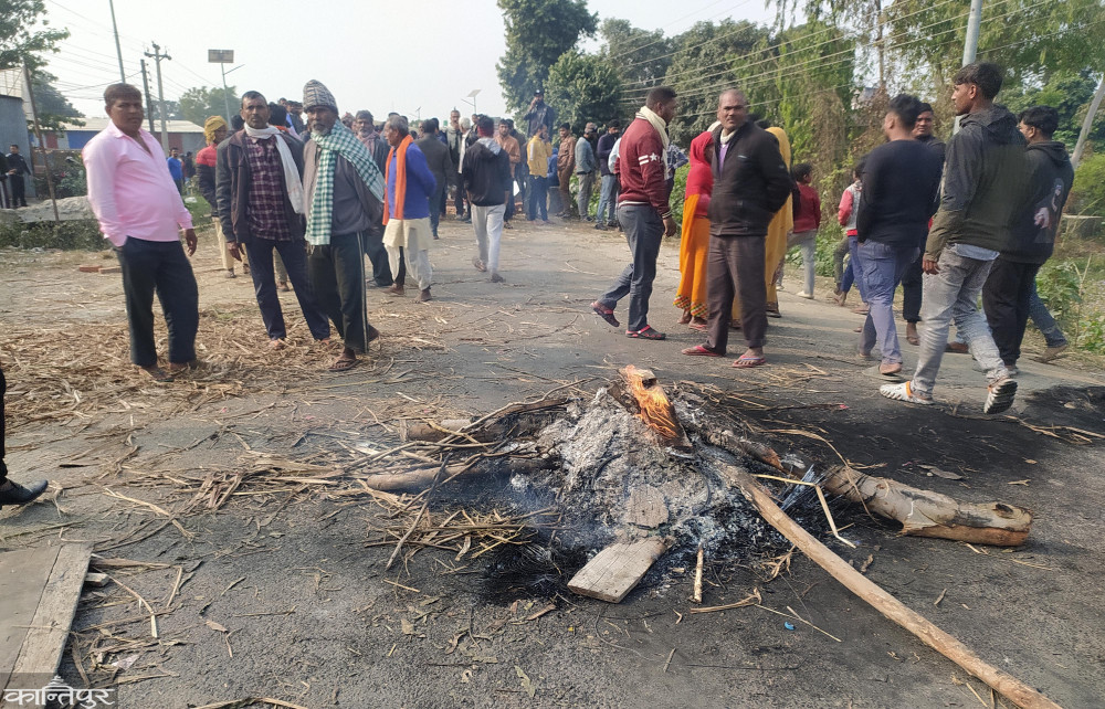सर्लाहीको बरहथवामा अझै तनाव, सोमबार बिहानसम्म कर्फ्यू 