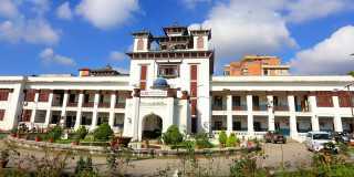 राष्ट्रियसभा निर्वाचनका लागि उम्मेदवारलाई निर्वाचन चिह्न प्रदान
