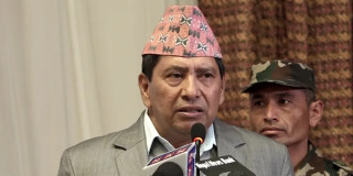 मन्त्रालयको संख्या घटाउनै पर्छ : गृहमन्त्री श्रेष्ठ