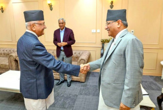 एमालेको सत्ता गठबन्धन भत्काउने रणनीतिमा तुसारापात, देउवा–प्रचण्डको सहमति कसिलो (खास खबर)