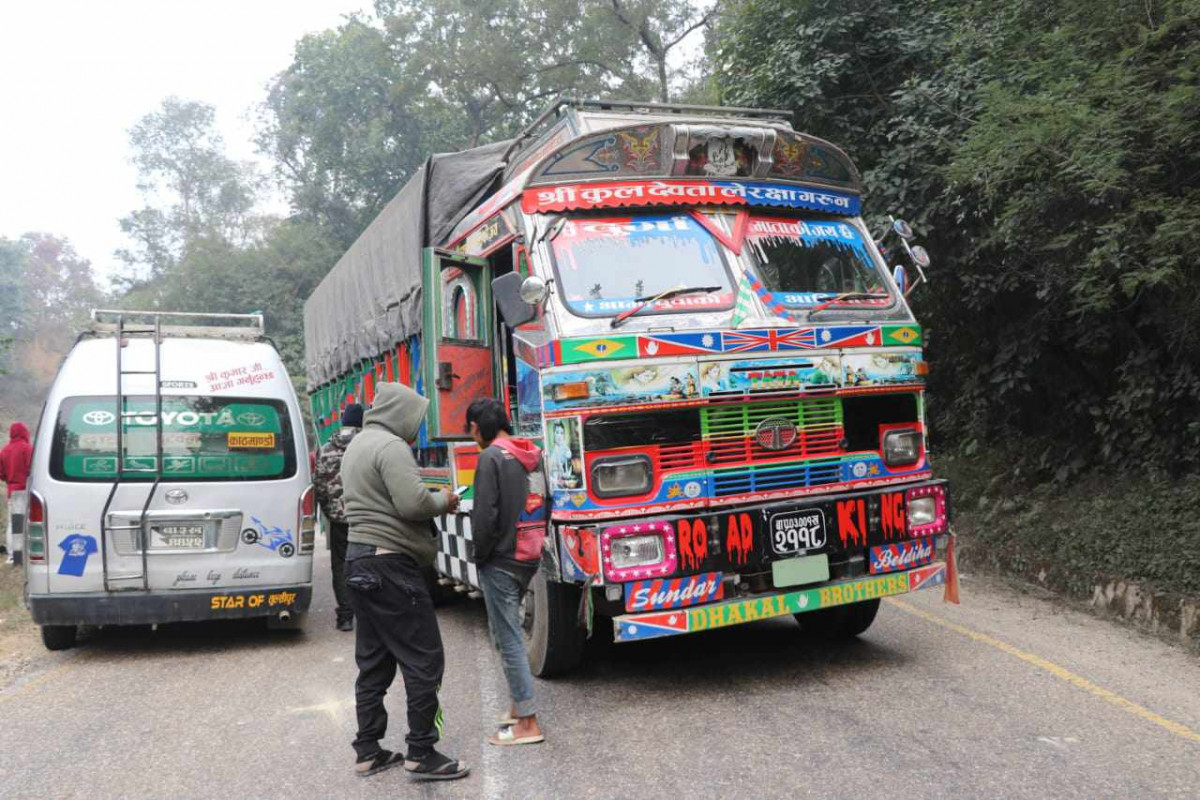 गायिका रचना रिमाल सवार स्कार्पियो दुर्घटना, कस्तो छ अबस्था ?