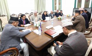 संसद्लाई ‘बिजनेश’ दिनेबारे कानुन मन्त्रालयसँग प्रधानमन्त्रीले गरे छलफल