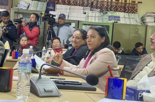 त्रिभुवन अन्तर्राष्ट्रिय विमानस्थलमा सांसदकै सुटकेस फुटाइयो