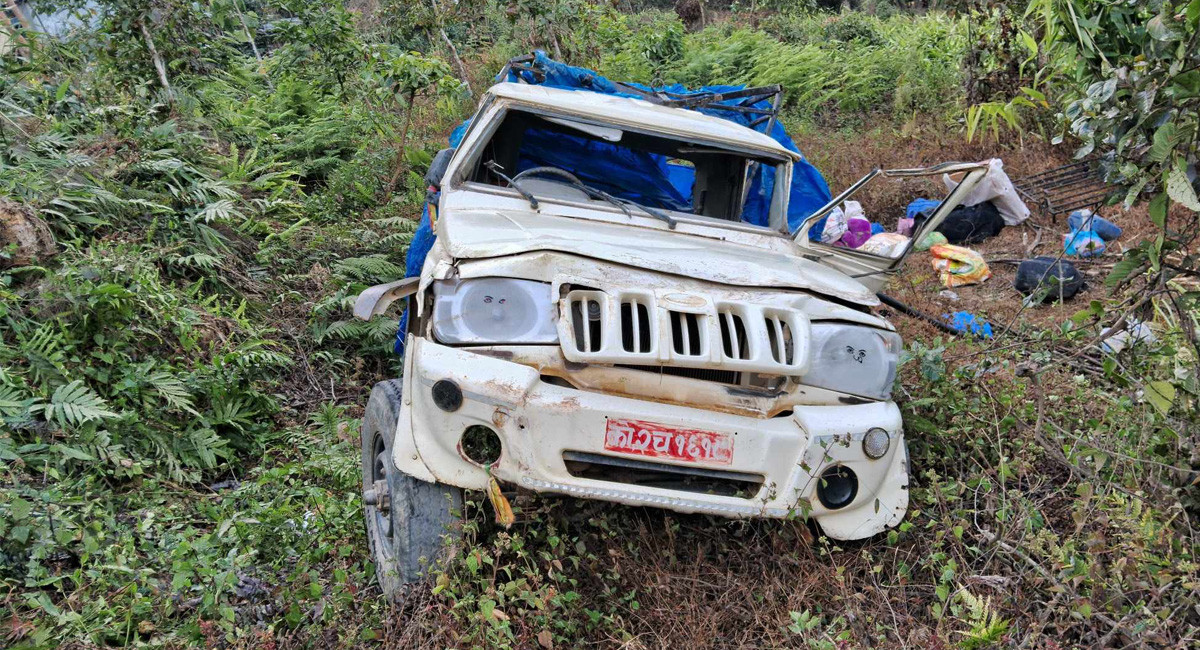 धनकुटामा पिकअप दुर्घटना हुँदा बालकको मृत्यु, ७ जना घाइते