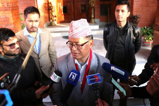 समर्थन फिर्ता लिँदै सरकारबाट बाहिरियो कांग्रेस