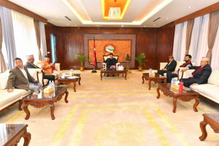 नयाँ गठबन्धनमा भागबण्डाको चटारो, पाँच महिनादेखि ओलीको प्रयास सफल, सरकारमा रास्वपाको ईन्ट्री पेचिलो बन्दै (खासखबर)
