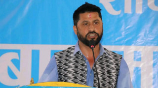गृहमन्त्री लामिछाने तस्करविरुद्ध आक्रामक बन्दै, आफूमाथिको आरोपबारे पनि नैतिकता देखाउनुपर्ने विपक्षीहरूको तर्क (खास खबर)