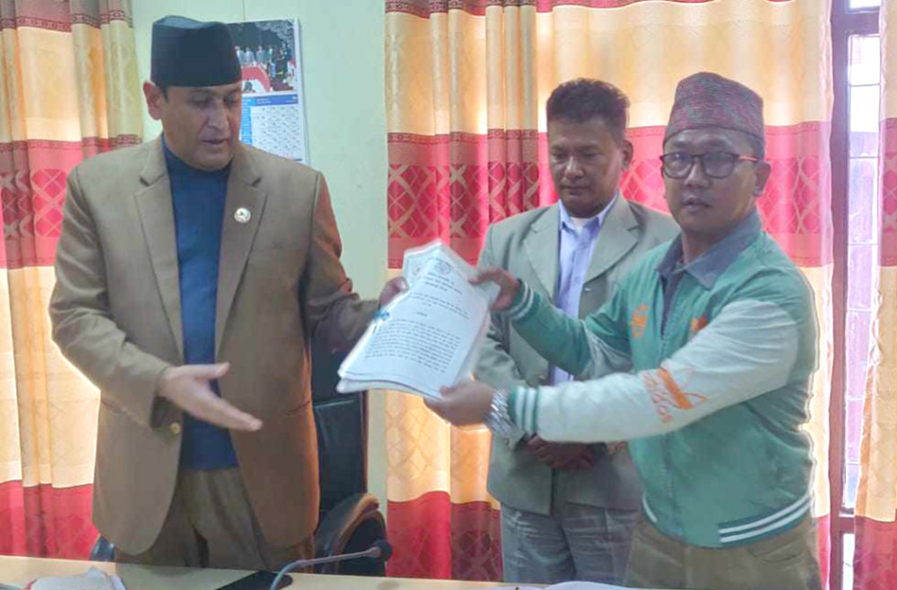 जीबी राईलगायतलाई संसदीय समितिमा सहकारी ठगीको उजुरी दर्ता