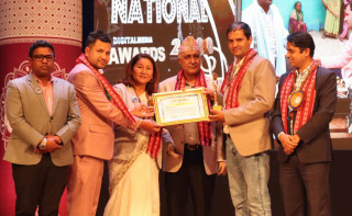 ‘सशक्त पत्रकारिता अवार्ड’  दिलीप पौडेललाई