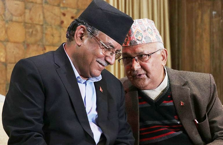 प्रचण्ड भेट्न ओली सुटुक्क सिंहदरबारमा