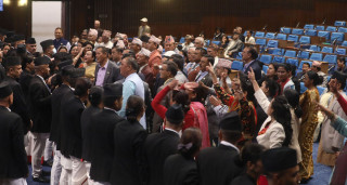 कांग्रेसले गिरिबन्धु टी–स्टेटको मुद्दा उठाएसँगै सत्ता–प्रतिपक्षको दोहोरी शुरु, राजनीतिमा नैतिकताको खडेरी (खास खबर)