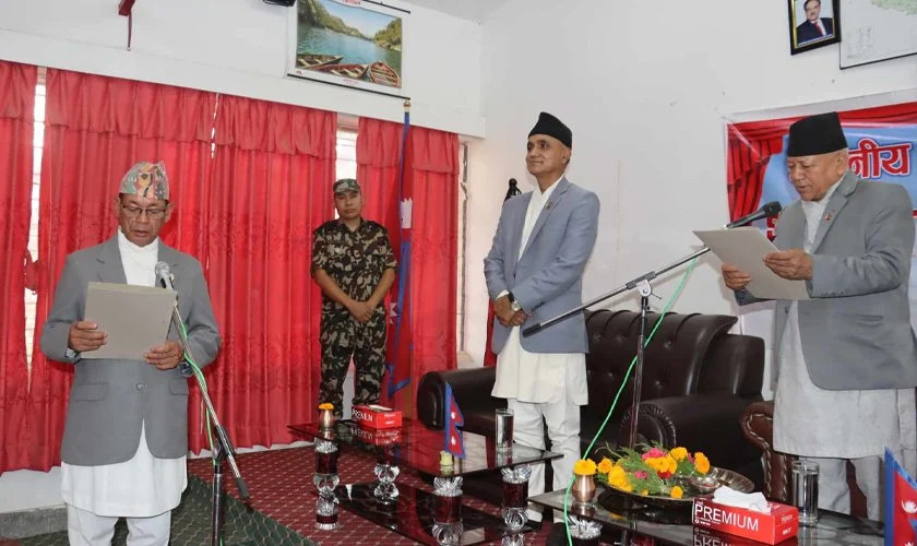 कर्णालीका कृषि मन्त्री शाहद्वारा शपथ