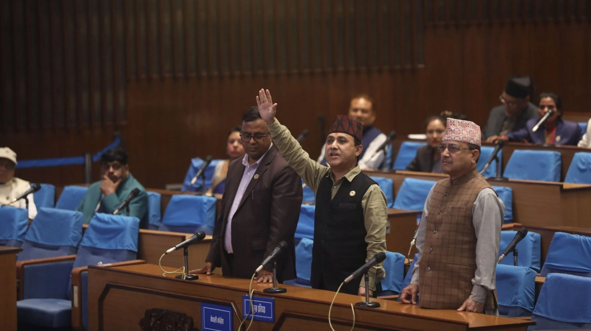 प्रतिपक्षी कांग्रेसको अवरोधले संसद् बैठक स्थगित