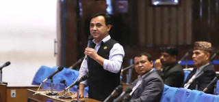 गृहमन्त्री लामिछानेले गिरीबन्धुको फाइल खोल्न त के, त्यसबारे बोल्न पनि सक्नु हुन्नः महामन्त्री शर्मा