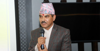 निलम्बित मुख्यसचिव बैकुण्ठ अर्याल बयान दिन विशेष अदालतमा उपस्थित