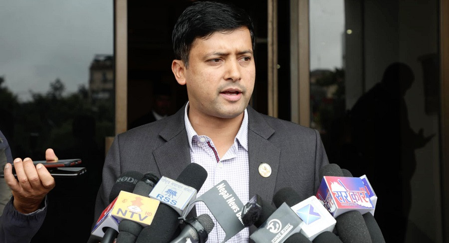 देशमा जति पनि बेथिती, निराशा र भ्रष्टाचार बढेको छ यसको मूख्य जिम्मेवार प्रचण्ड:  महेश बर्तौला