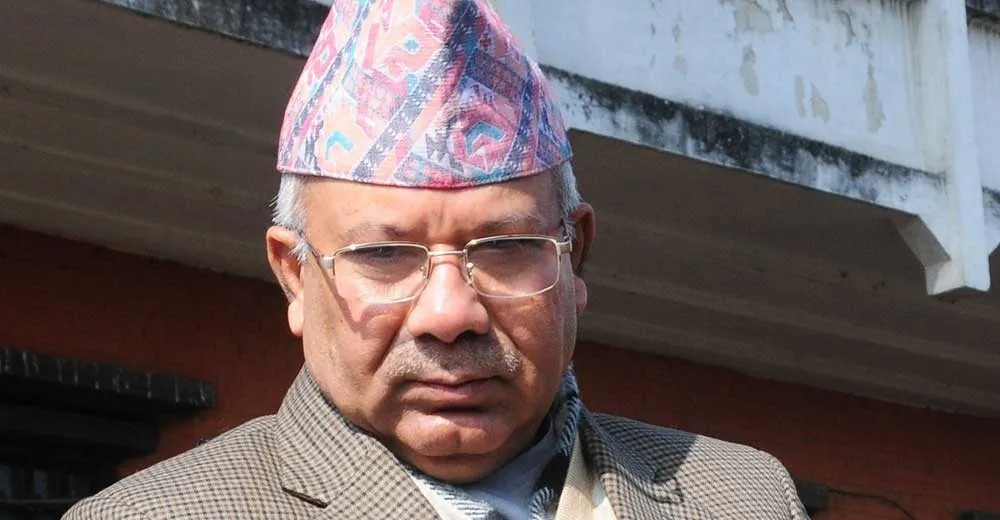 प्रधानमन्त्री ओलीको शपथ कार्यक्रम माधव नेपालद्वारा ‘बहिस्कार’