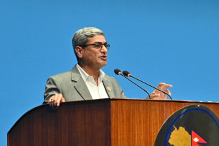 सांसद वीरेन्द्र महतोले ५ हजार घुस बुझाएकोबारे छानबिन गर्न गृहमन्त्रीको निर्देशन
