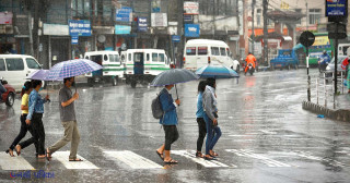 देशका अधिकांश स्थानमा लगातार वर्षा