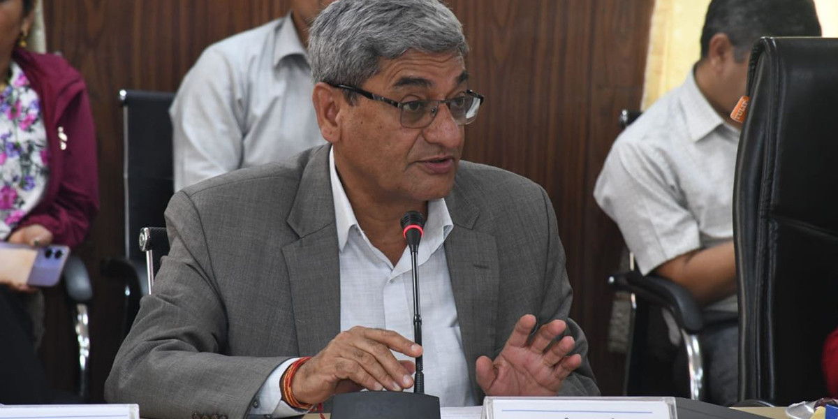 ‘टीआरसी विधेयक पीडितमैत्री छ, यसले न्याय दिनेछ’ : गृहमन्त्री लेखक