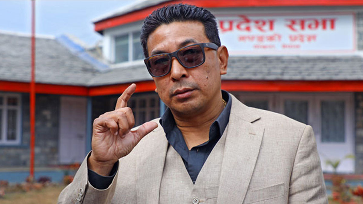 दीपक मनाङेलाई अदालतमा उपस्थित गराइयो