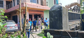 कोशी प्रदेशका पूर्वमन्त्री लिलाबल्लभ अधिकारीलाई काठमाडौं ल्याइयो
