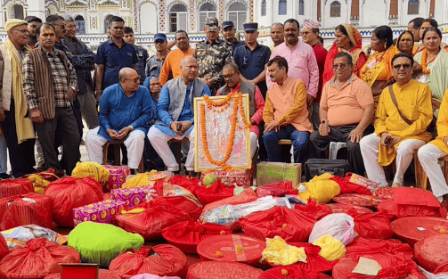 विवाहपञ्चमीका लागि अयोध्या निम्तो पठाइयो