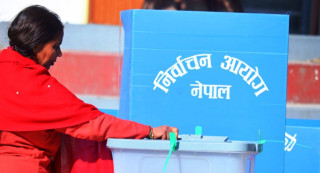 निर्वाचनका लागी १२० दल मैदानमा होमिँदै, मतदातासँगै मतदानस्थल पनि थपिने, सरकार बल्ल विश्वस्त बन्दै (खासखबर)
